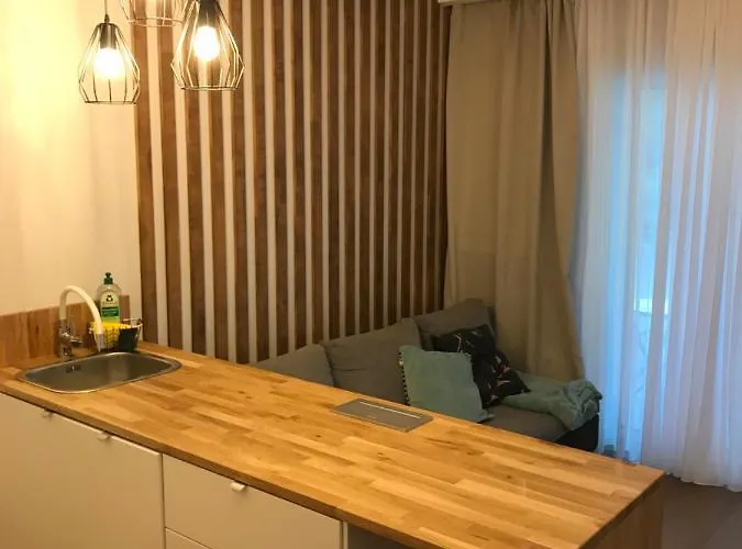 아파트 Yellow Stone